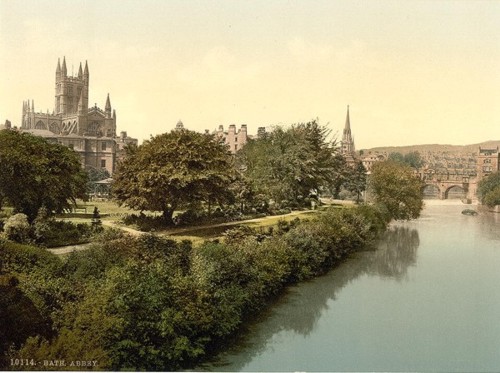 [The Abbey, from the bridge, Bath, England]