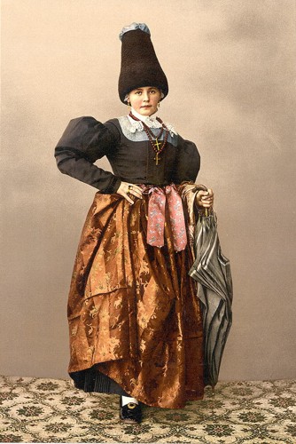 [A girl of Grodenthal (i.e., Grödertal), Tyrol, Austro-Hungary]